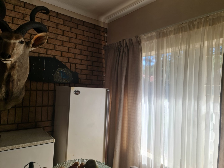 4 Bedroom Property for Sale in Safari Gardens North West